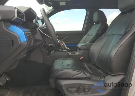 2024 Toyota Tacoma Double Cab z USA, uszkodzony, nr VIN 3TMKB5FN0RM006491